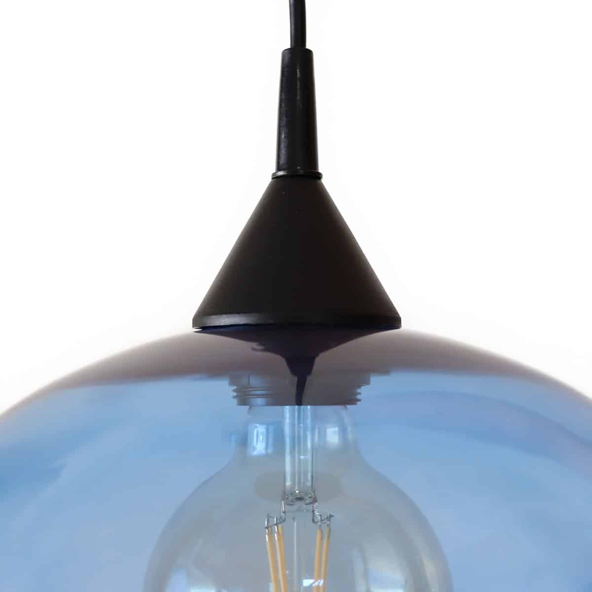 Interior de bañera con iluminación moderna y diseño elegante para baño contemporáneo en ElsBanys.